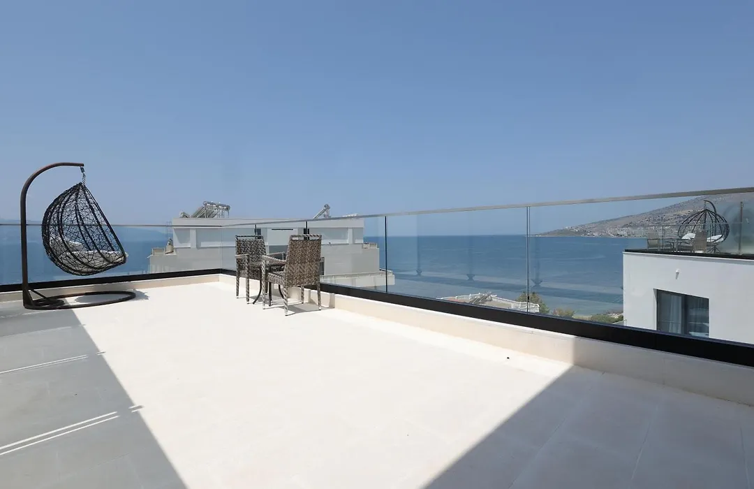 Harbour Hotel-1